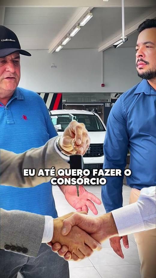 Vendedor em um anúncio real de consórcio